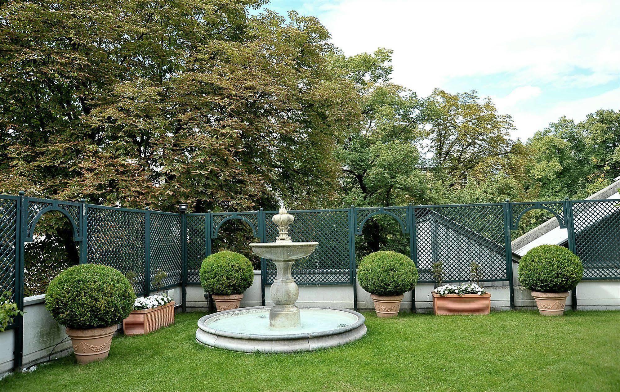 Hotel Ludwig Van Beethoven Berlin Bagian luar foto