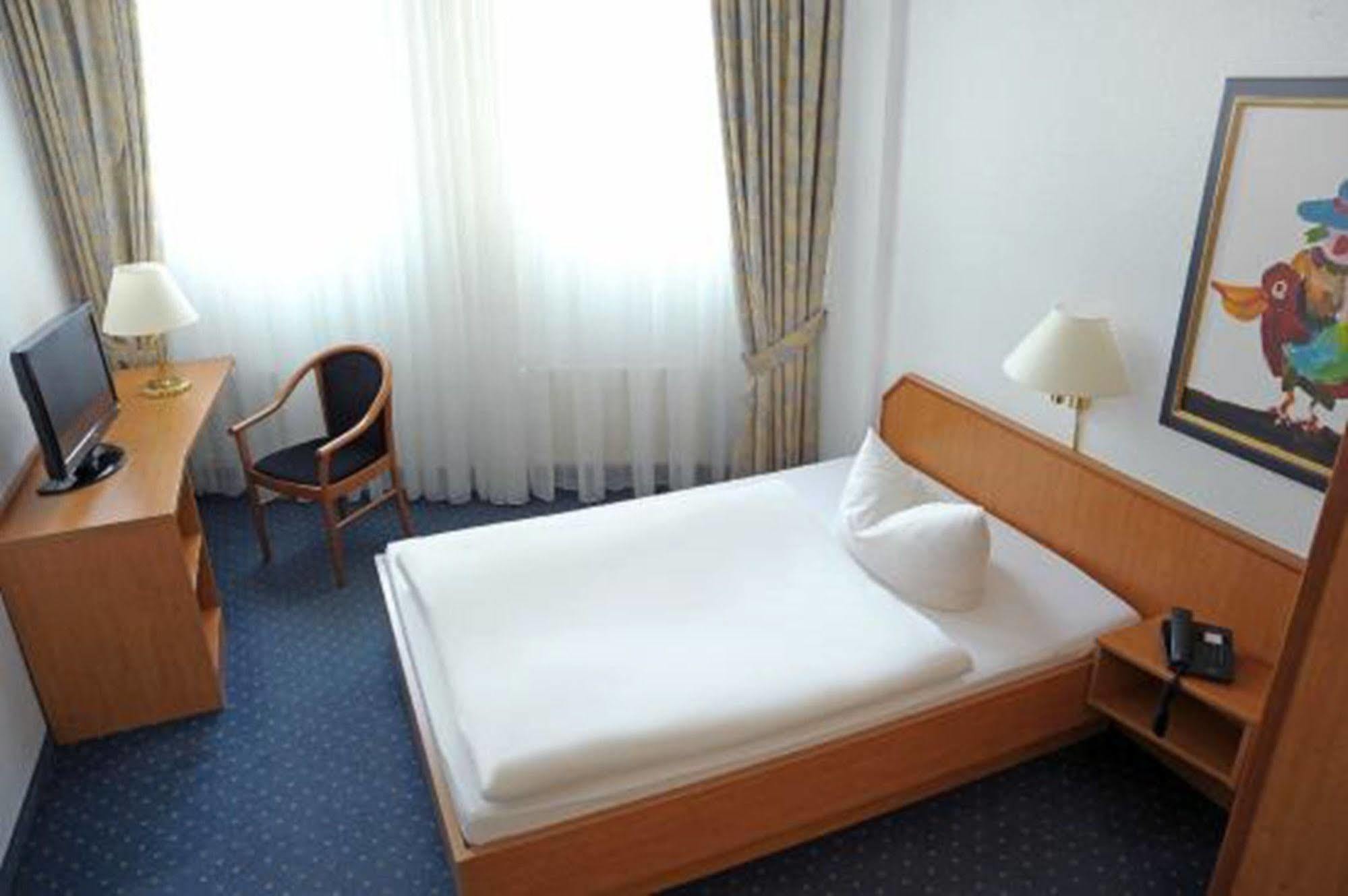 Hotel Ludwig Van Beethoven Berlin Bagian luar foto