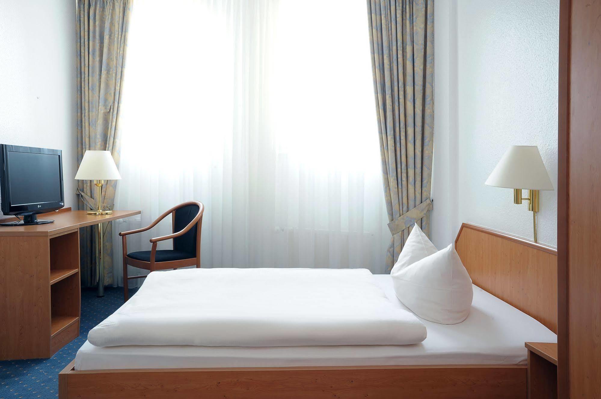 Hotel Ludwig Van Beethoven Berlin Bagian luar foto